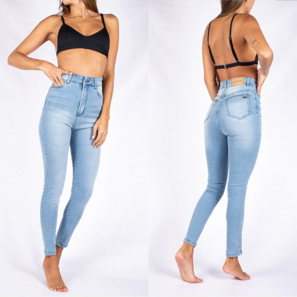 NWT - Chipre Aion SUPER High-Rise Skinny Jean
